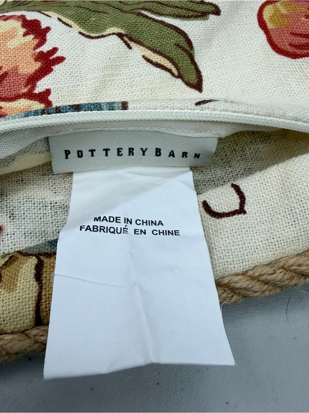 Pottery Barn Linen Cotton Katherine? Peony Floral 20” X20